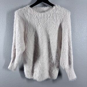 Angelic Look:  Lusciously Soft Cloud-Like Eyelash Knit Oversized Sweater